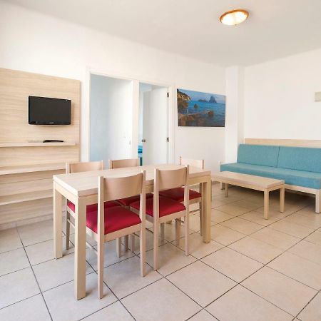 Apartamentos Tramuntana Sant Antoni de Portmany Extérieur photo