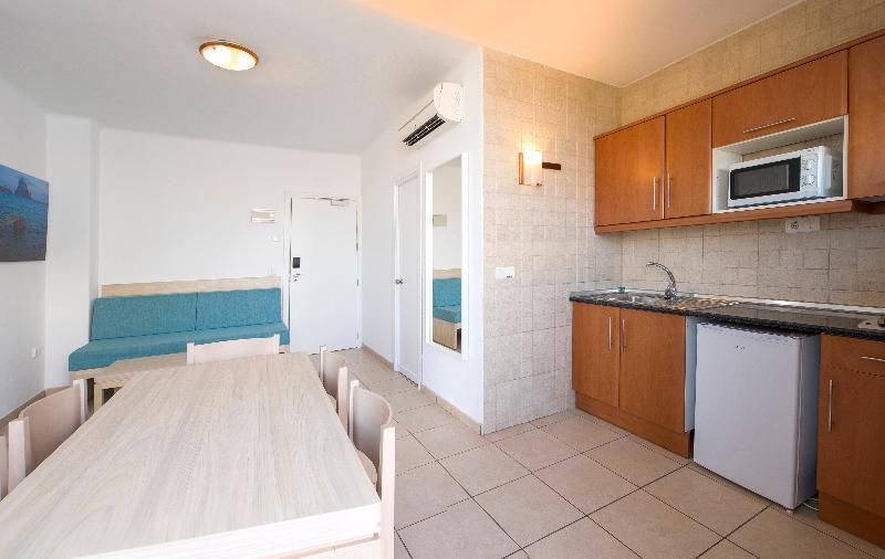 Apartamentos Tramuntana Sant Antoni de Portmany Extérieur photo