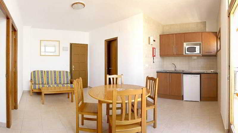 Apartamentos Tramuntana Sant Antoni de Portmany Extérieur photo