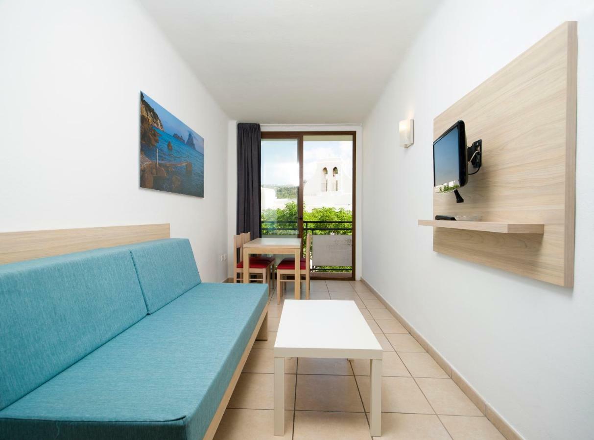 Apartamentos Tramuntana Sant Antoni de Portmany Extérieur photo