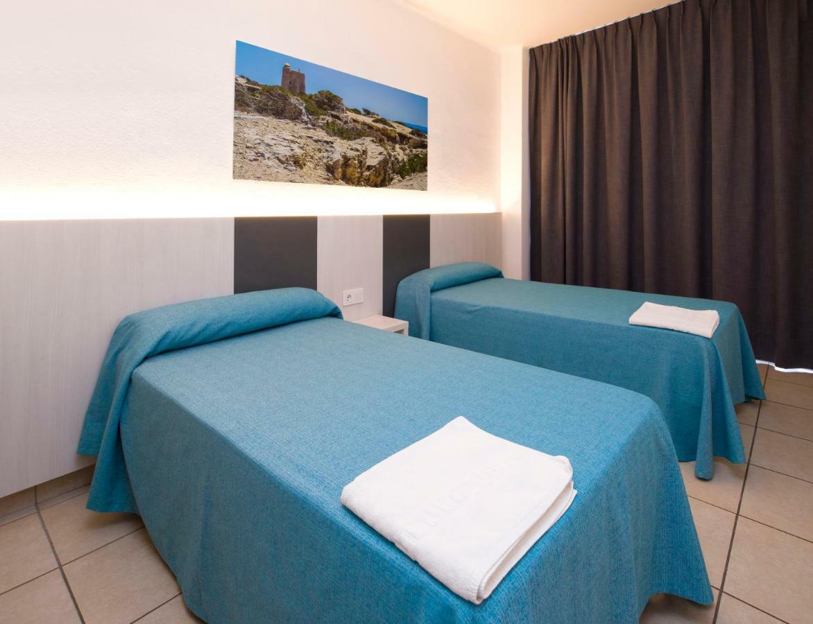 Apartamentos Tramuntana Sant Antoni de Portmany Extérieur photo