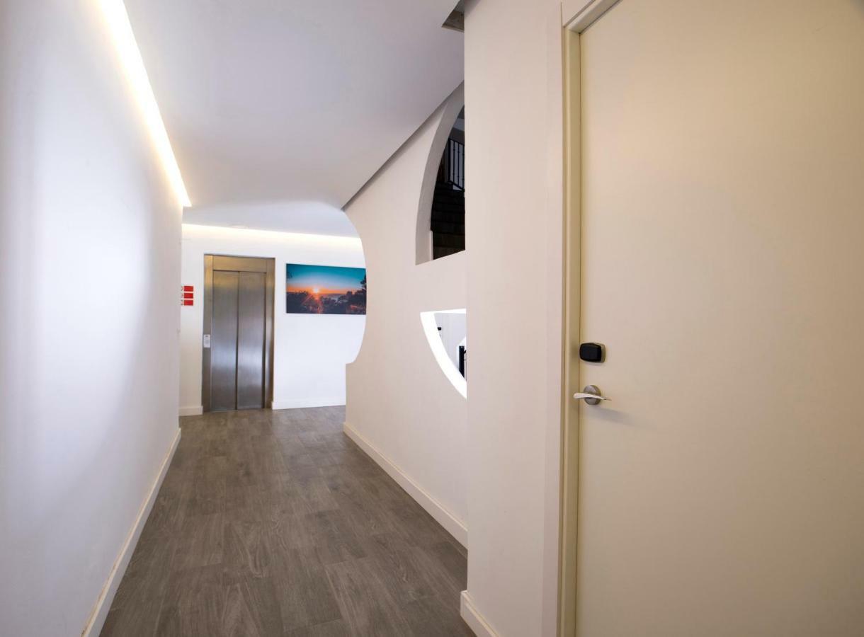 Apartamentos Tramuntana Sant Antoni de Portmany Extérieur photo